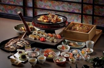10 Foods YOU MUST Try in Japan: Food and Travel Guide